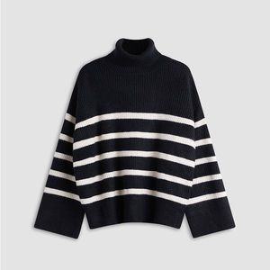 NWT Commense Black and White Striped Turtleneck Knit Sweater